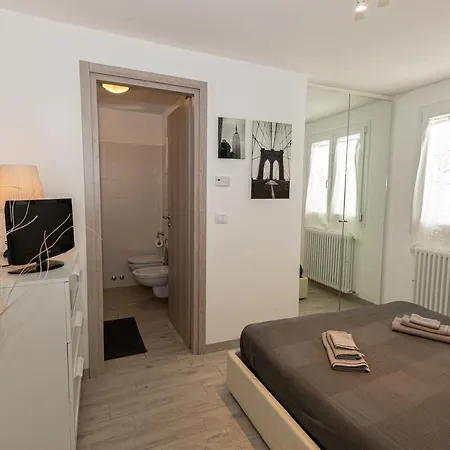 Holiday home A 200 M Dal Mare Casa Elegante Con Cortile Riccione